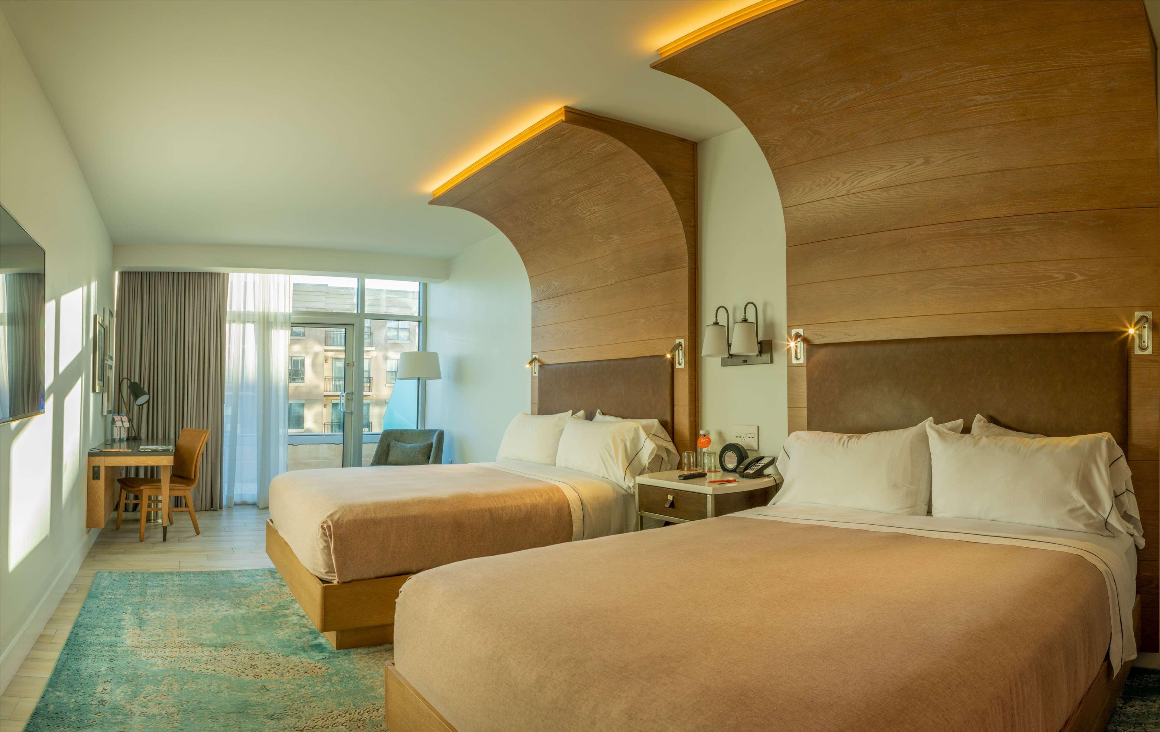 Canopy By Hilton Uptown Hotel 4*